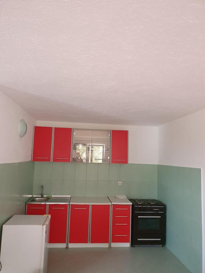 Leni Apartmani Dobre Vode 도브라 보다 외부 사진